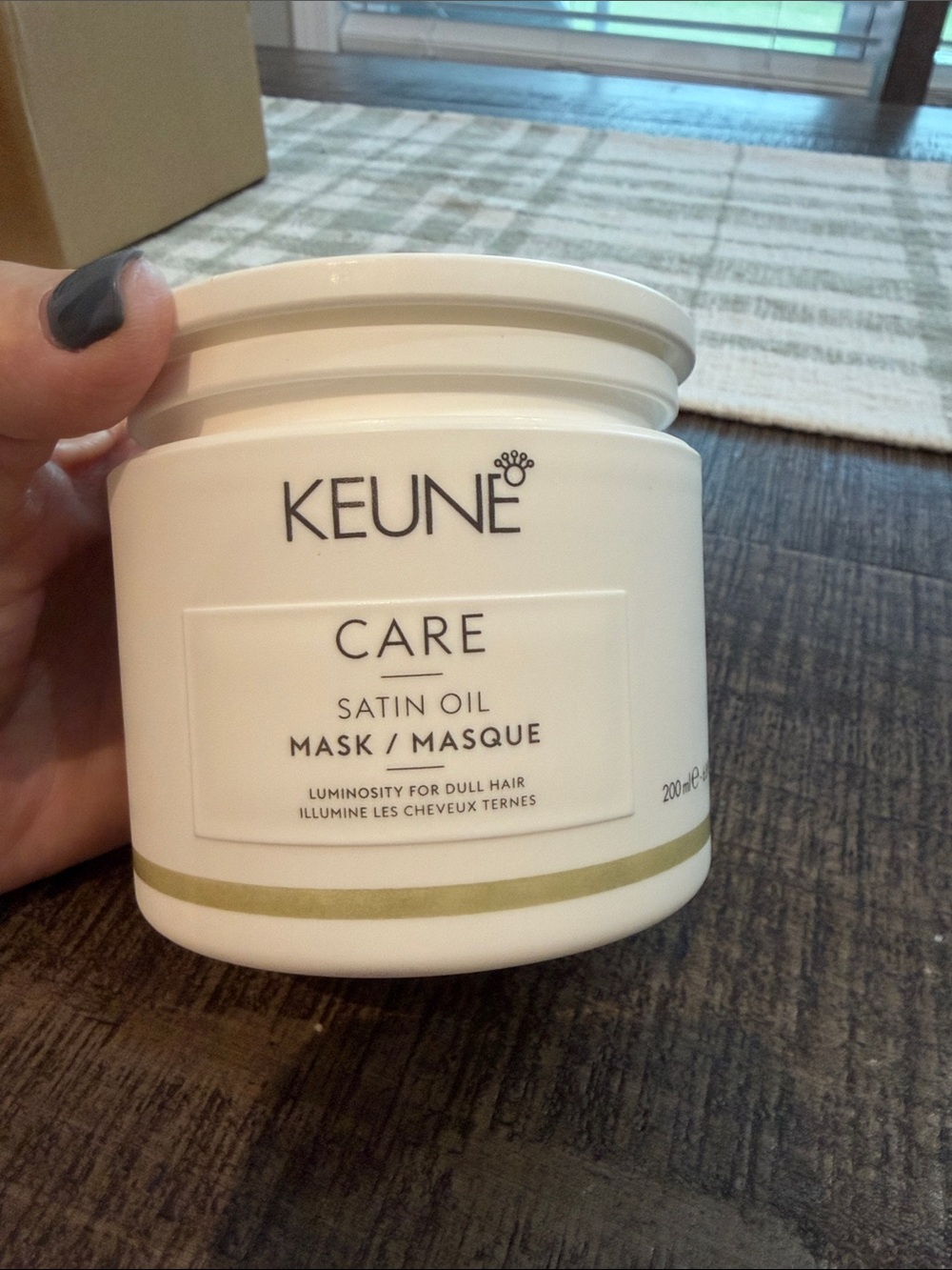 Care Satin Oil Hair Mask — White